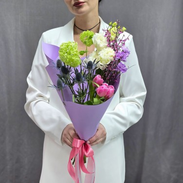 Букет весенних цветов Пробуждение