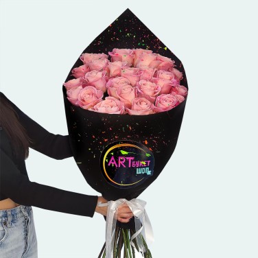 Арт-Букет из 25 Эквадорских роз Хермоза